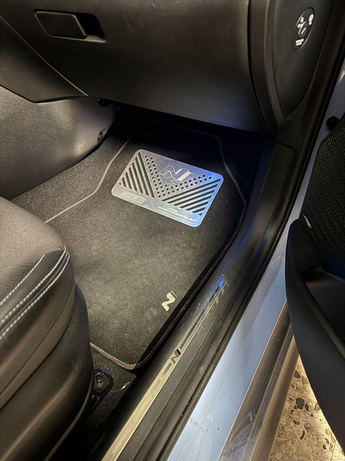 Poggia piedi per Hyundai I20N